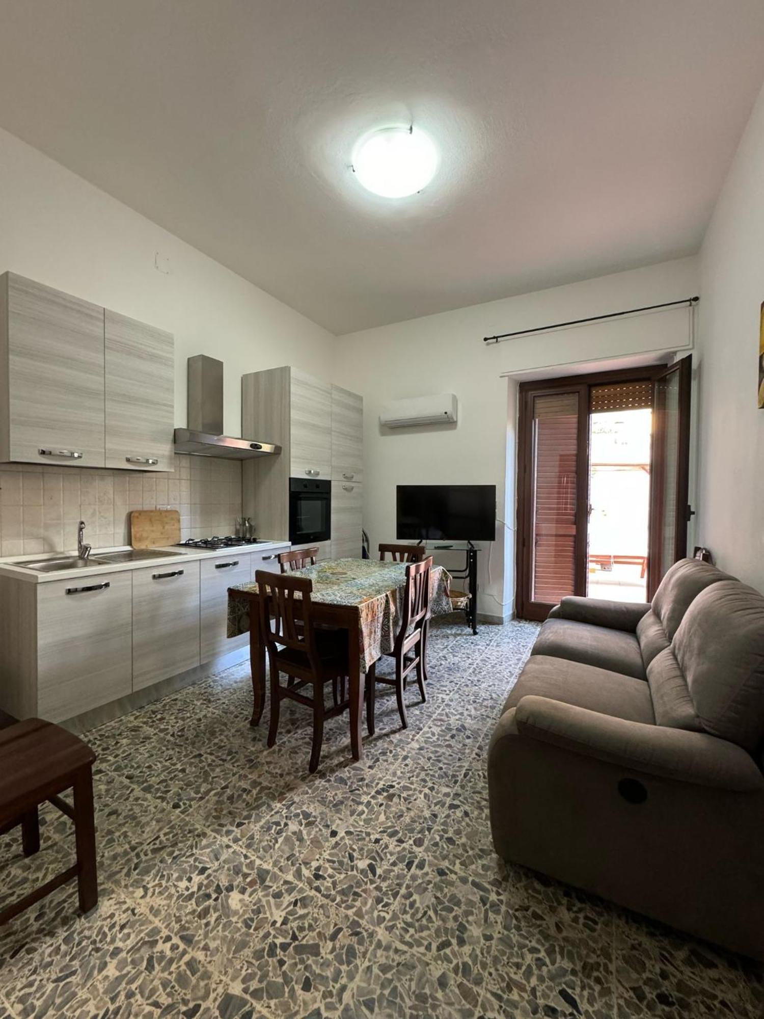 Pm 41 Via Ennio Porrino Guest House Alghero Kültér fotó