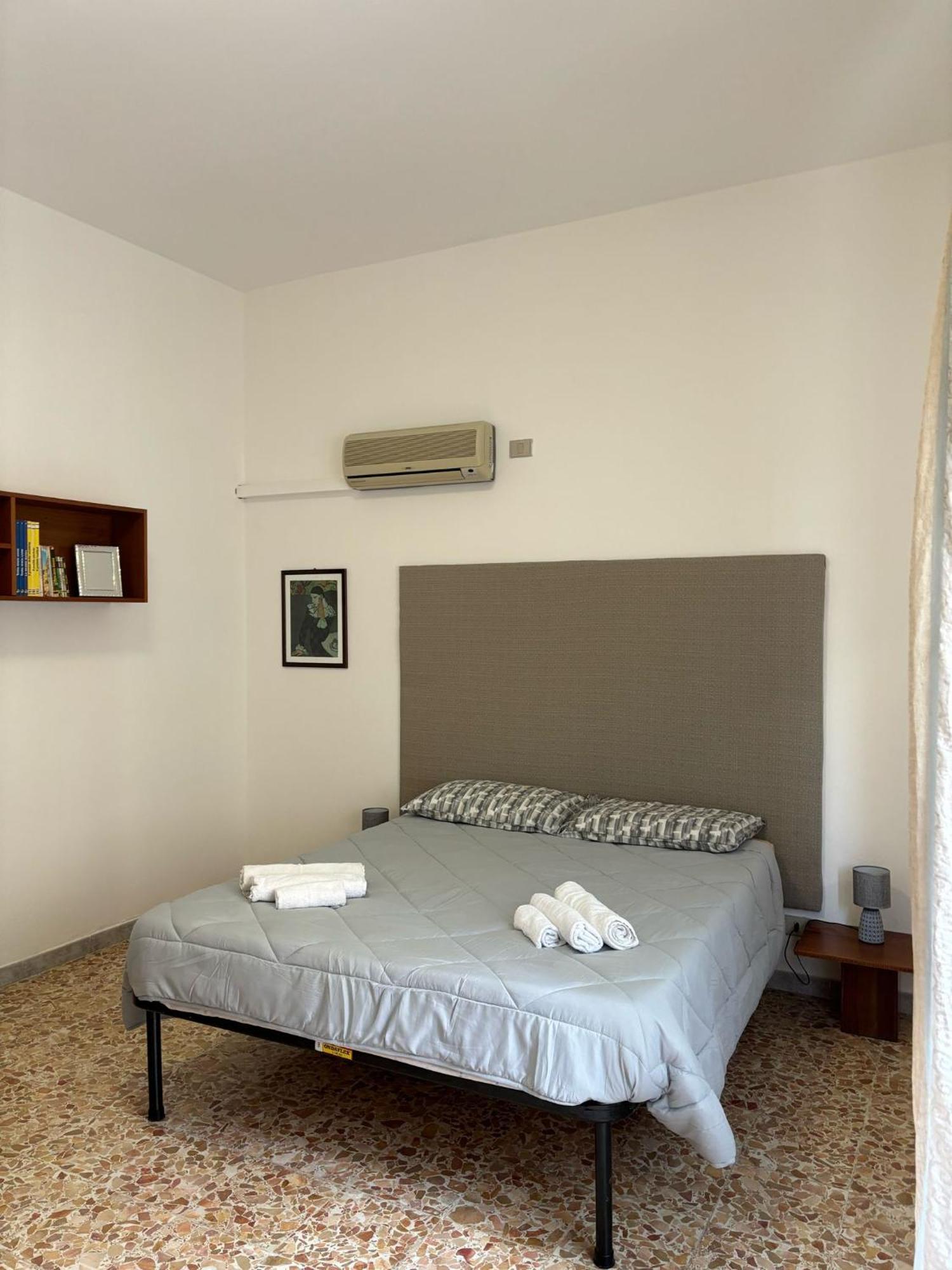 Pm 41 Via Ennio Porrino Guest House Alghero Kültér fotó