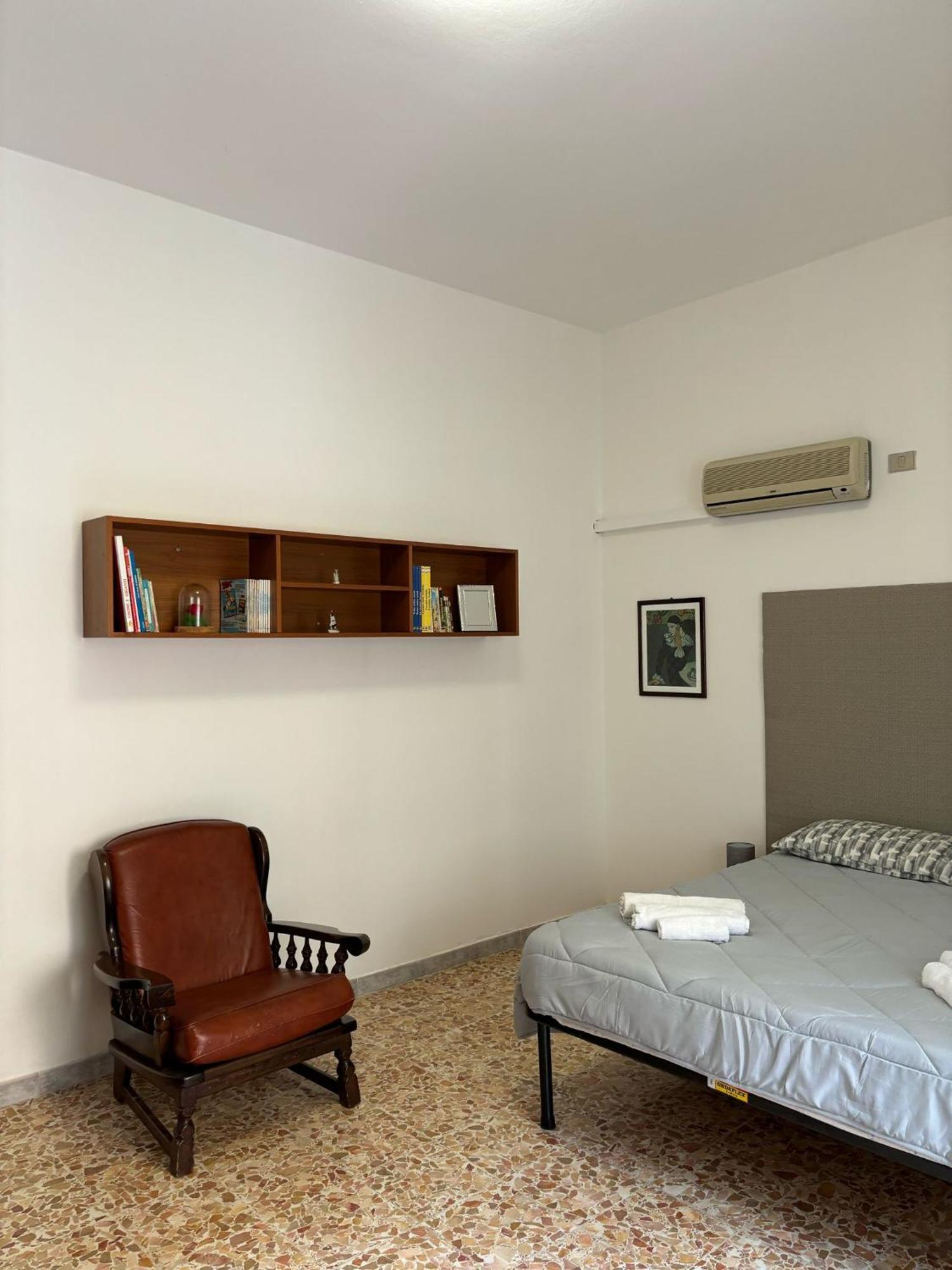 Pm 41 Via Ennio Porrino Guest House Alghero Kültér fotó
