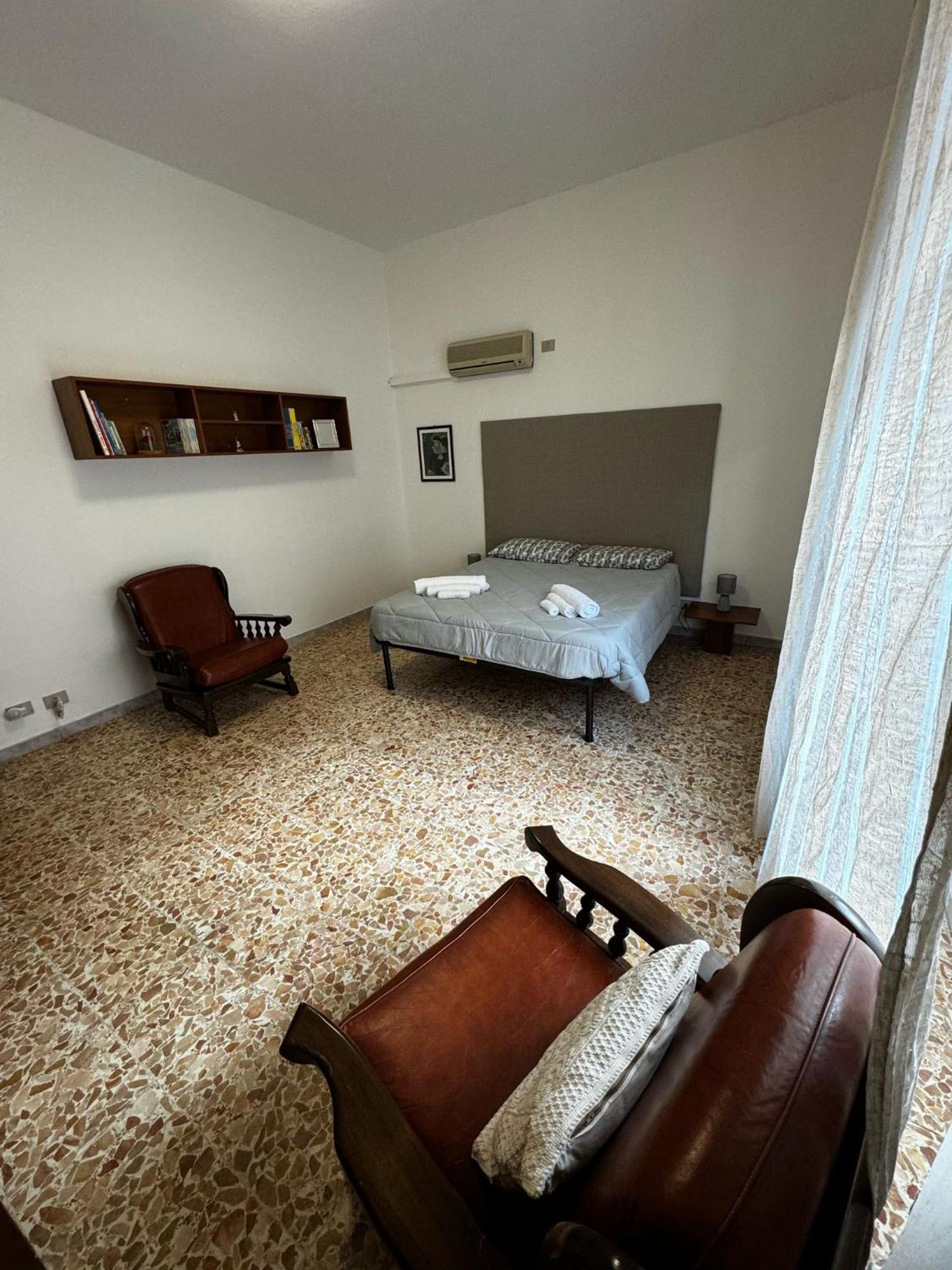 Pm 41 Via Ennio Porrino Guest House Alghero Kültér fotó